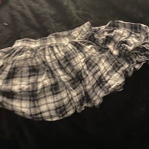 Never worn tags have been removed